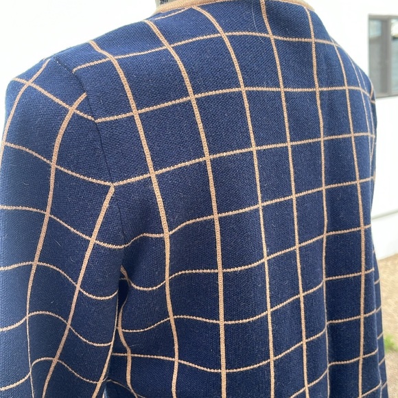 Brooks Brothers Cardigan - Picture 4 of 7